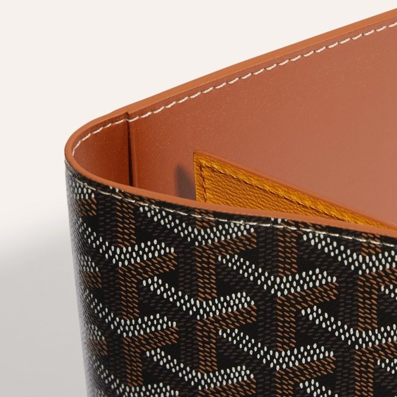 Goyard GRENELLE PASSPORT COVER Svarte Brune | DNOQ5805