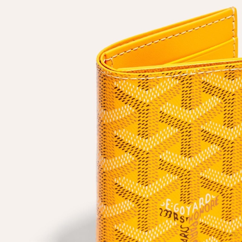 Goyard SAINT-PIERRE CARD WALLET Gul | PBOE5051